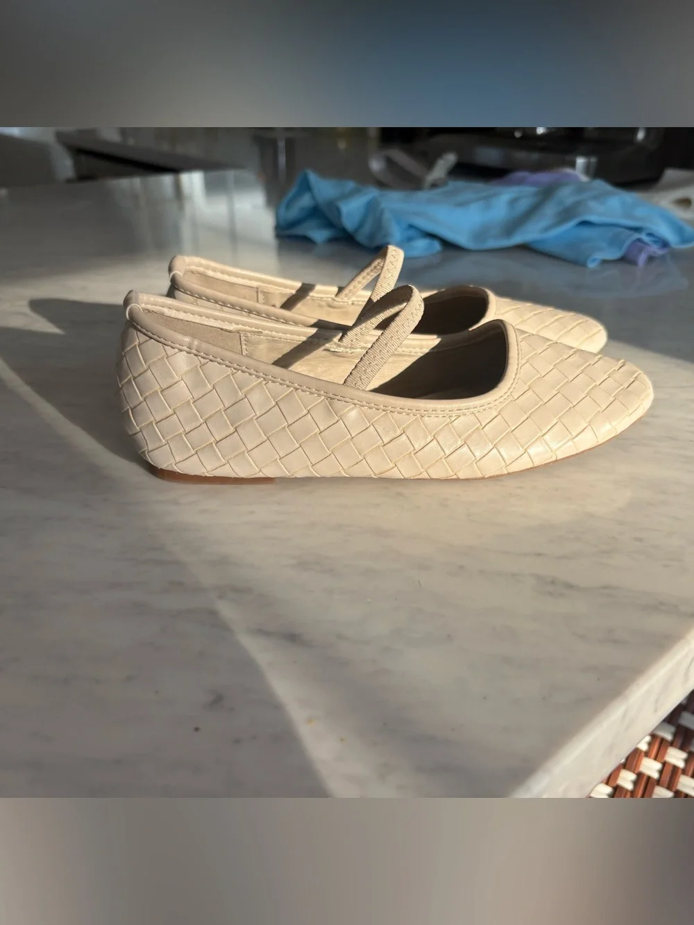 Tahari Mary Jane Woven Ballet Flats Beige size 2